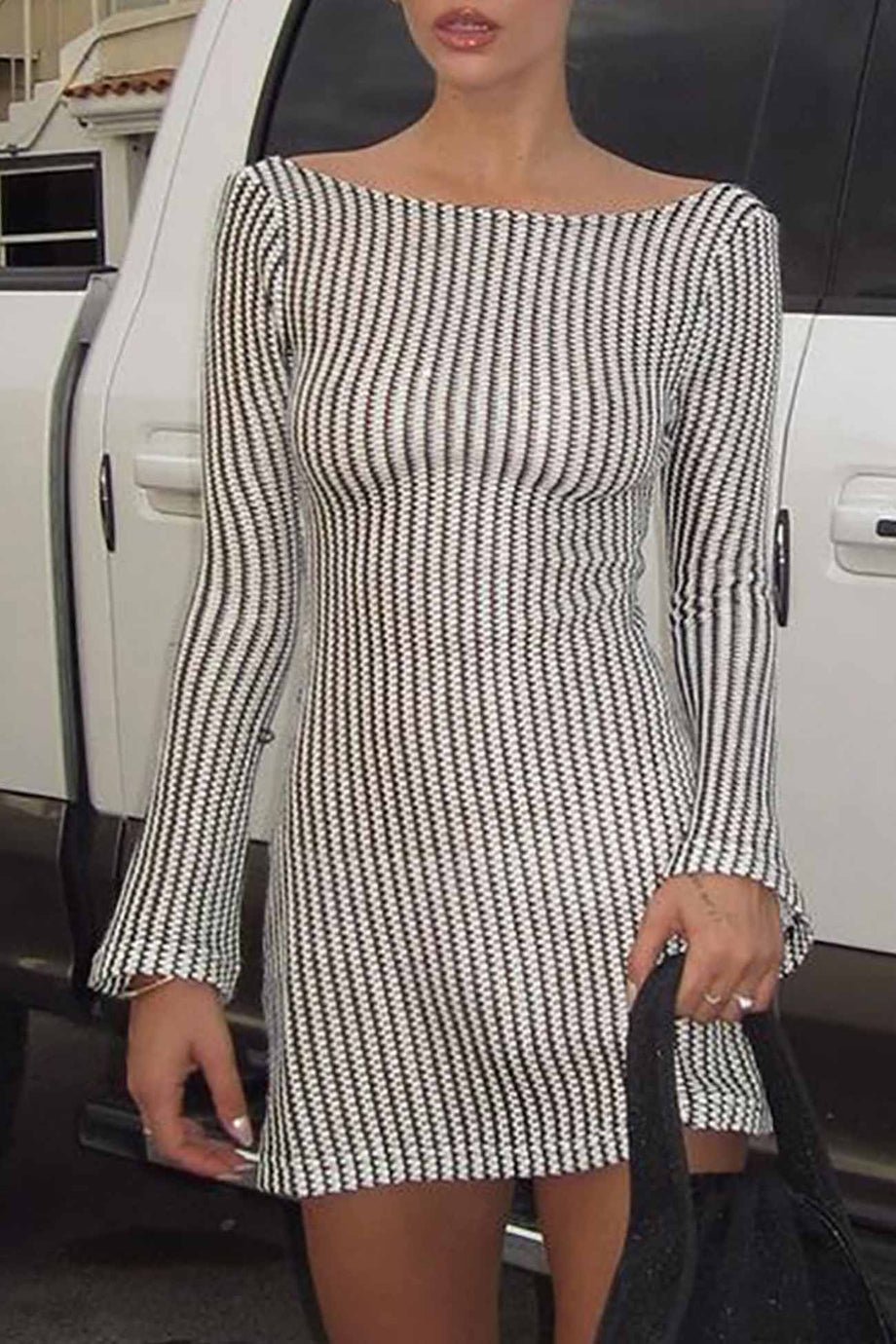 Lisette Chic Mini Dress Striped - Black and White - Go - Dolly