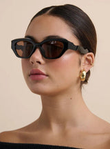 Lizzie Cat - Eye Sunglasses - Black - Go - Dolly