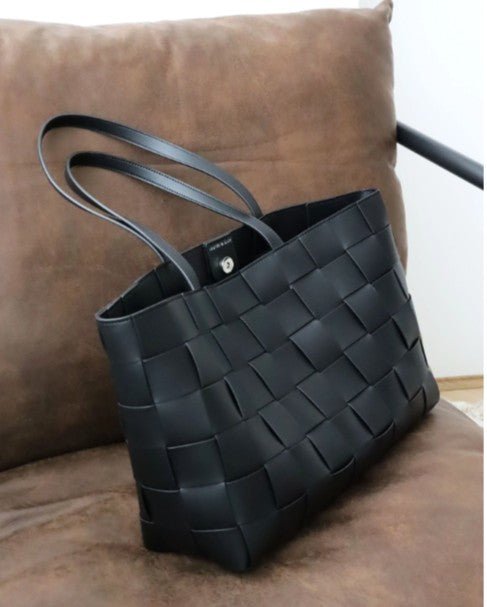 Nelly Woven Tote Bag - Black - Go - Dolly