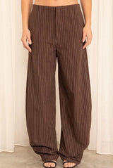Vaila Barrel Pants - Brown - Go - Dolly