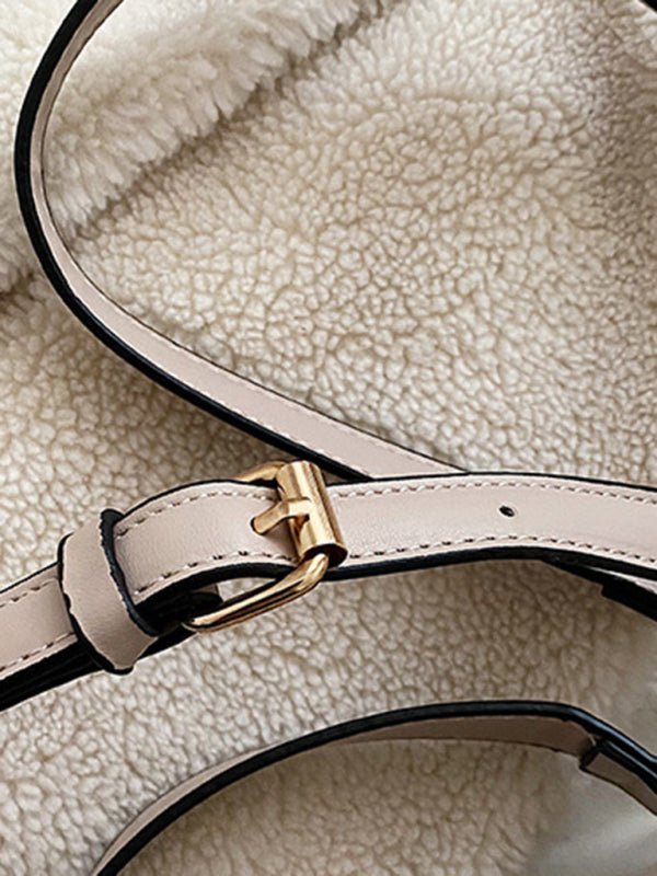 Pearl Shoulder Latch Bag - Go - Dolly